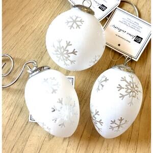 Lot 3 Snowflake Glass Ornaments with Hooks Oval Christmas Heavy Etched New Home